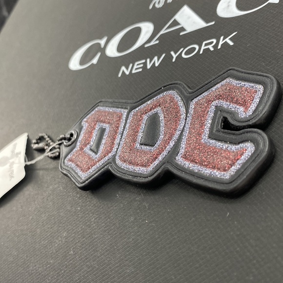 Disney X Coach Doc Bag Charm Snow White Dwarf Keychain FOB Collectible Hangtag - Picture 4 of 7